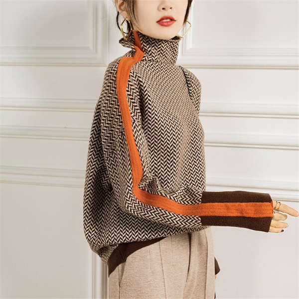 Cordelia Ashburn | Stribet Sweater i Varm Hverdag-Stil