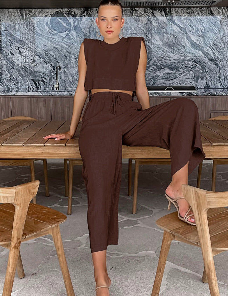 Noemi Bellucci | Todelt minimalistisk sæt med elegant silhuet