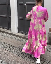 Carlotta Sinclair | Maxi-skjortekjole med naturprint og flæseærmer