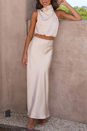 Noémie Delisle | Satinsæt med cropped top og maxi nederdel