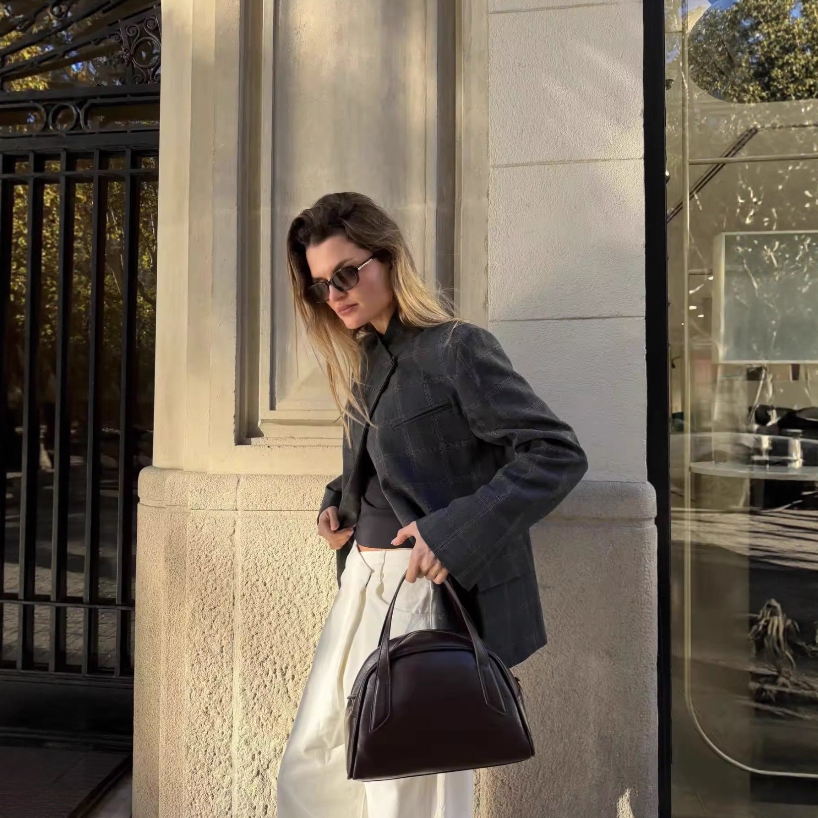 Lotte Petersen | Oversized Blazer i Grå Ternet Mønster