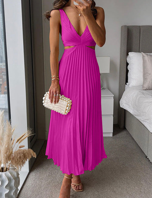 Evangeline Rousseau | Midi-kjole i Champagne med Plisseret Design