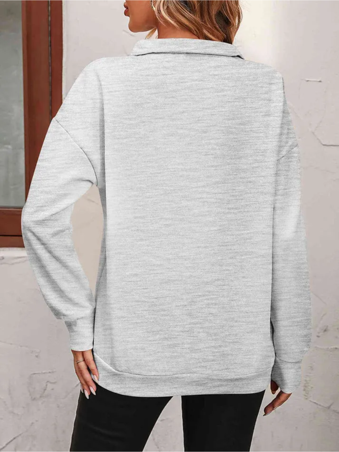 Madeleine Larsson | Sweatshirt med lynlås og hængende skulder til kvinder
