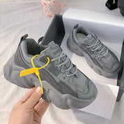 Bianca Montserrat | Hvide chunky sneakers til kvinder med tyk sål