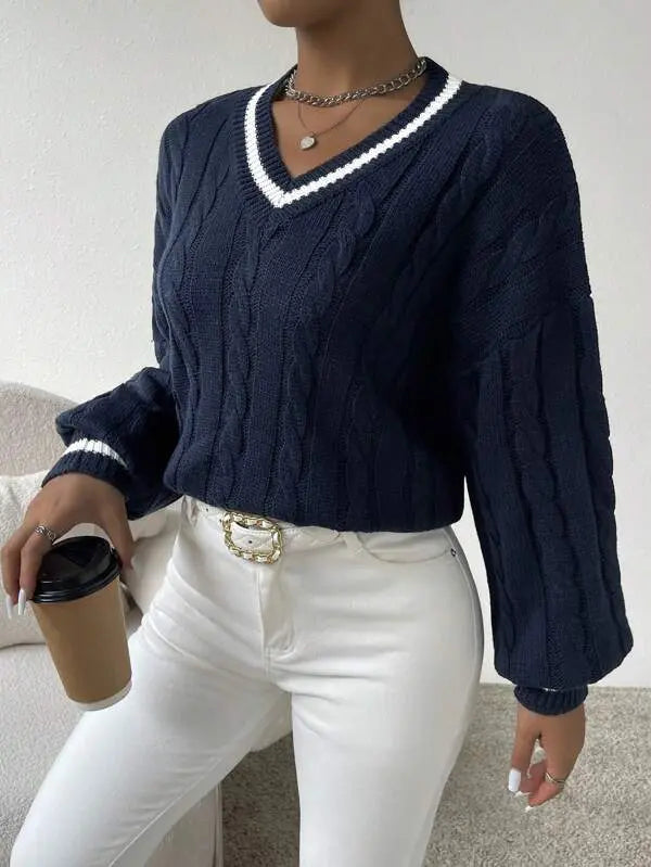 Ophelia Sinclair | Kabelstrik V-hals Pullover med Striber