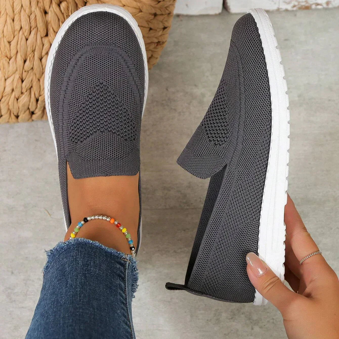 Amelie Dubois | Slip-on sneakers med let og fleksibelt design