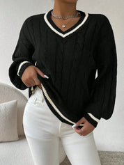 Ophelia Sinclair | Kabelstrik V-hals Pullover med Striber