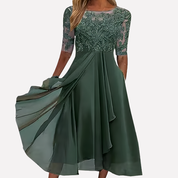 Isabella Moretti | Elegant luksus midi kjole i blonde og chiffon