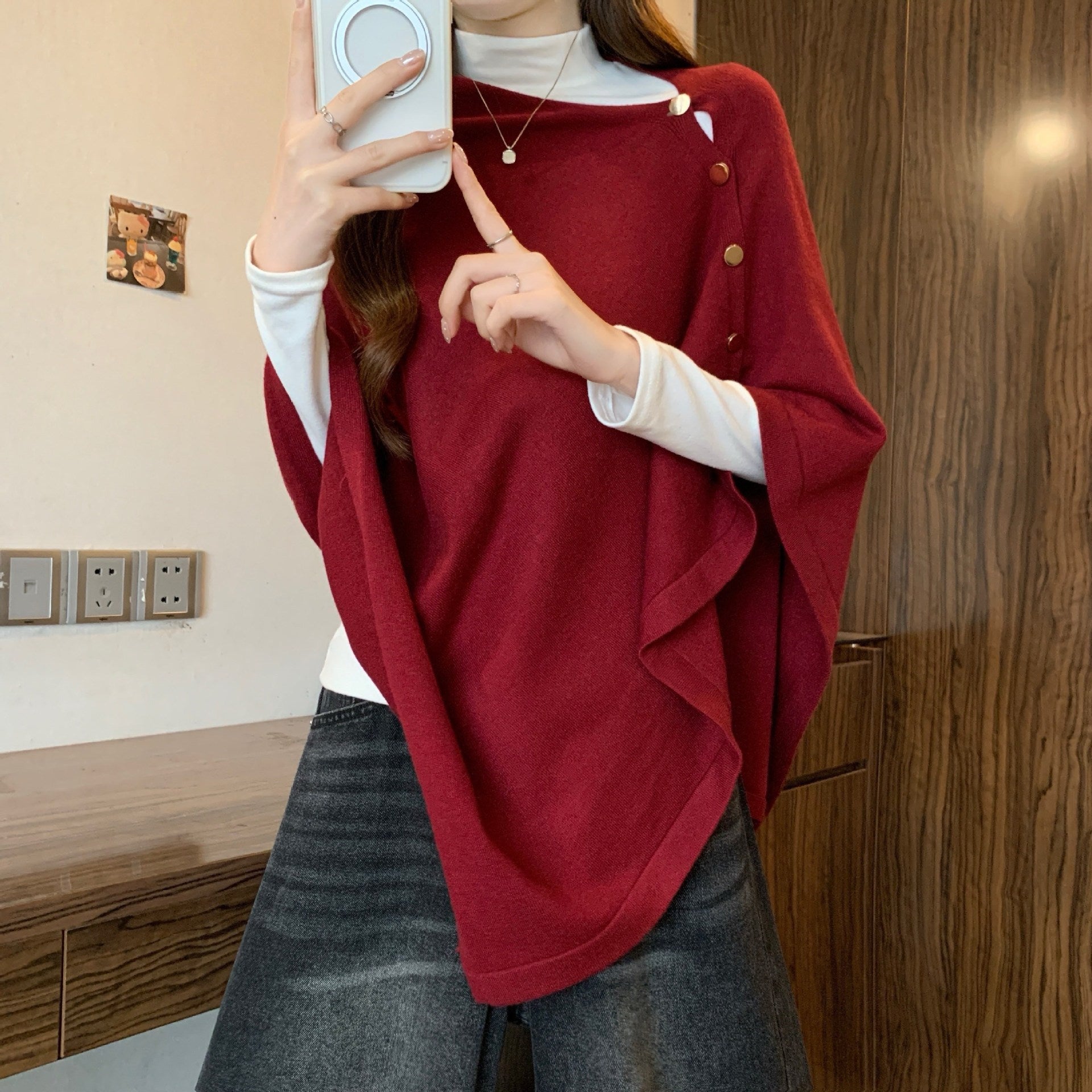 Louise Winther | Kabát s knoflíky v oversized střihu Cape