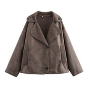 Stine Bang | Faux-shearling frakke med kontrastkrave