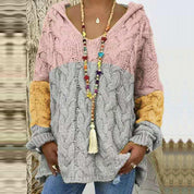 Signe Kristensen | Knitted hoodie sweater in a color-block design