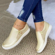 Elise Moreau | Slip-on sneakers med minimalistisk komfortdesign