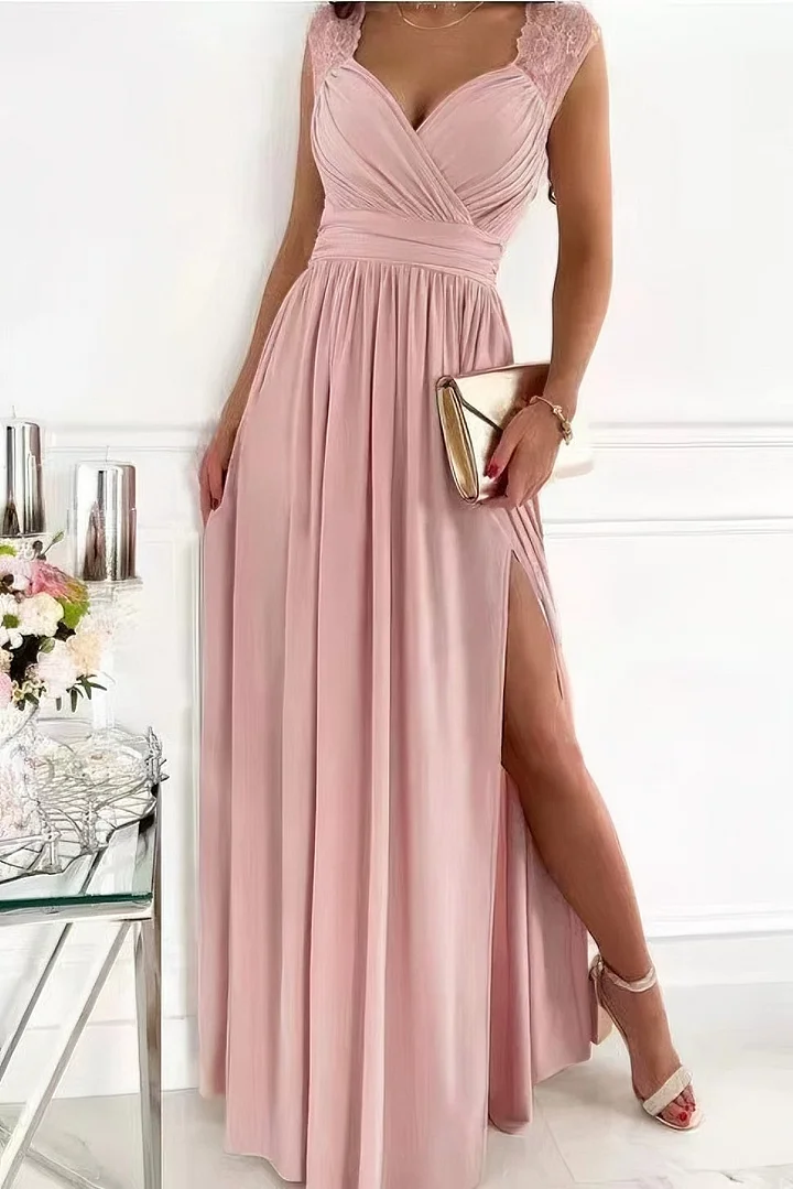 Gianna Ashcroft | Ærmeløs Maxi-kjole i Blush med Blonde-detaljer