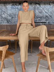 Noemi Bellucci | Todelt minimalistisk sæt med elegant silhuet