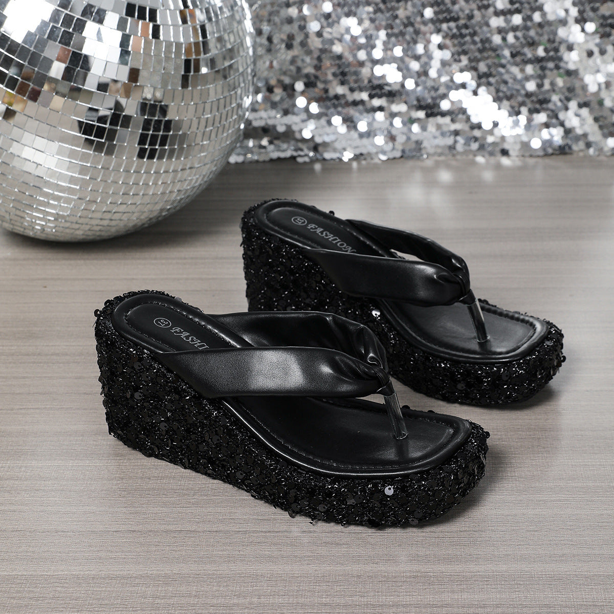 Maja Hansen | Glitter Wedge Flip Flops med pailletter til kvinder