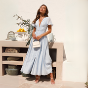 Isabella Laurent | Maxi-skjortekjole med elegant knaplukning