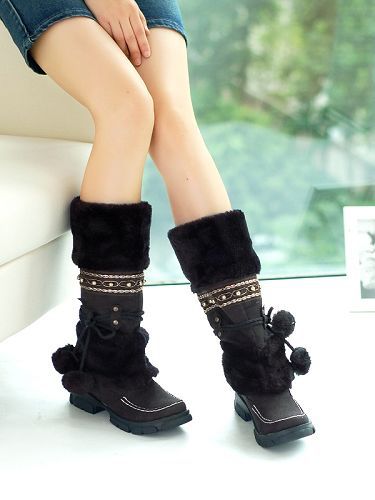 Luna Pedersen | Snestøvler med fauxpels og lace-up detalje