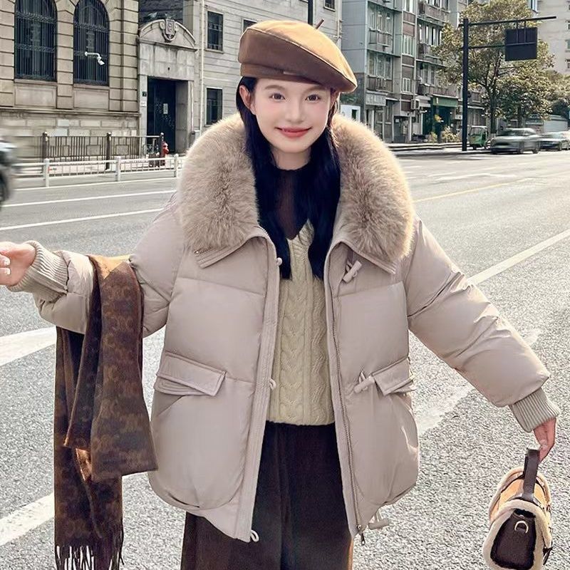 Josefine Thomsen | Oversized puffer jacket with fur collar