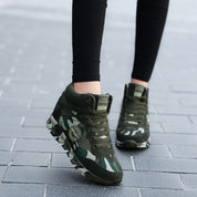 Signe Mortensen | Camouflage Sneakers med Skridsikker Sål