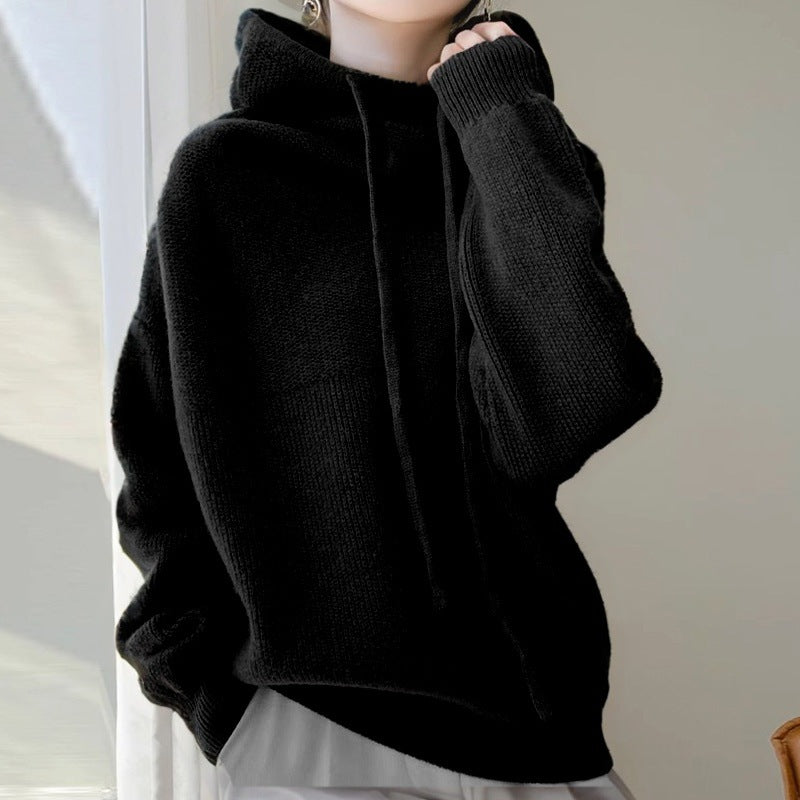 Ellen Toft | Oversize svetr s límcem na stahovací šňůrku v olivově zelené barvě