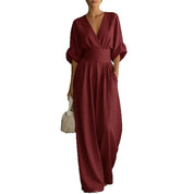 Renata Olivares | Wide-leg jumpsuit med V-hals til kvinder