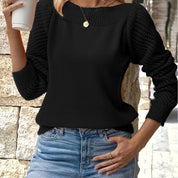 Emilie Vang | Openwork-strik sweater i lyseblå