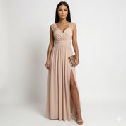 Gianna Ashcroft | Ærmeløs Maxi-kjole i Blush med Blonde-detaljer