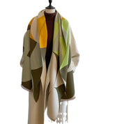 Julie Krogh | Blødt Cashmere-Tørklæde med Grafisk Print