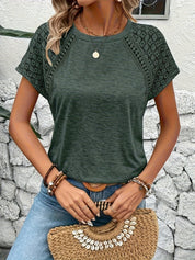 Kirsten Juhl | T-shirt med Blondeærmer i Lilla
