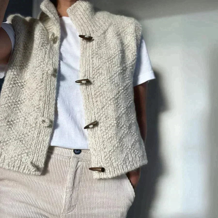 Amélie Laurent | Strikket vest med elegant tekstur