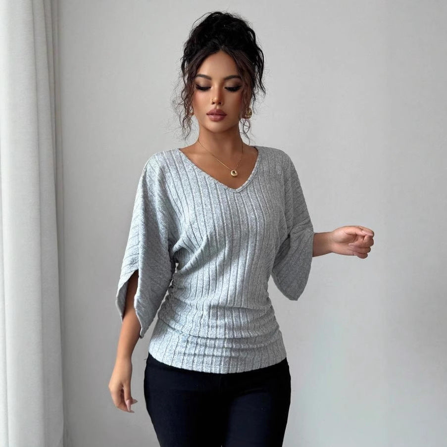Mia Knudsen | Gerippte Bluse mit V-Ausschnitt und 3/4-Ärmeln