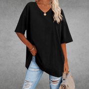 Sienna Moreau | Oversized V-hals T-shirt med afslappet elegance