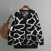 Rikke Overgaard | Jacquard-Strickjacke mit grafischem Muster in Oversize-Passform