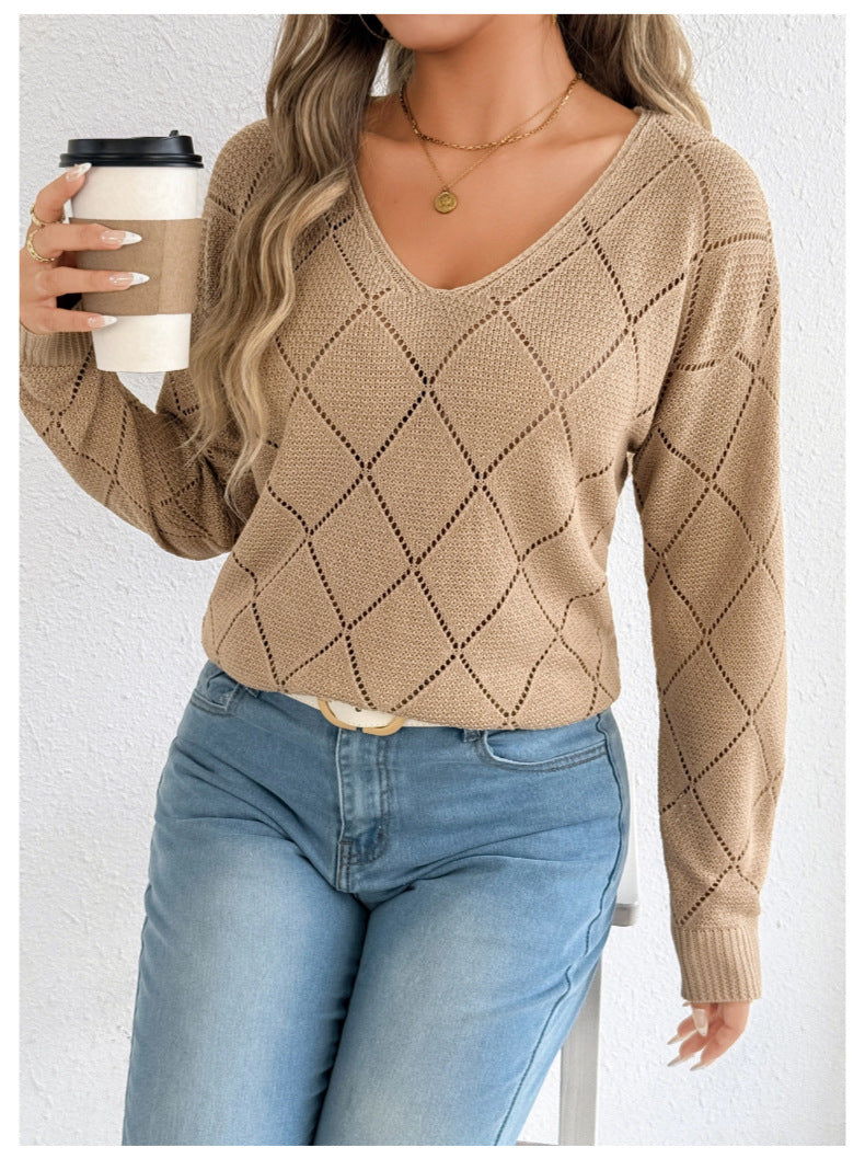 Alberte Skovgaard | Langærmet Hulmønster Sweater med V-hals