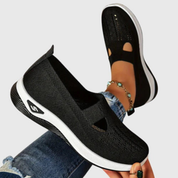 Elena Moretti | Åndbare slip-on sneakers i let strikdesign