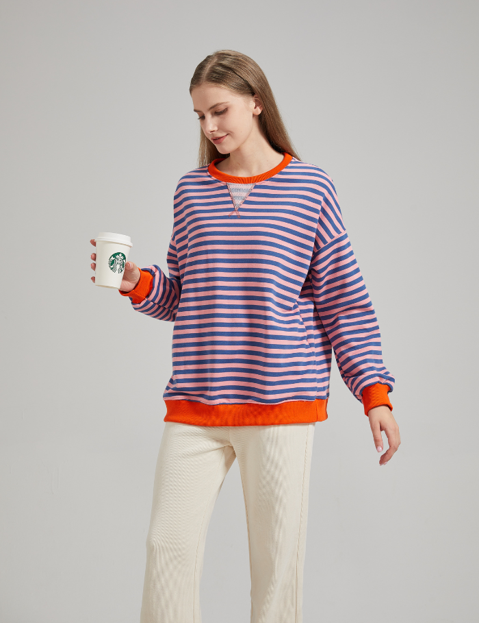 Loretta | Stribet Relaxed Fit Sweater med Blåt & Hvidt Mønster