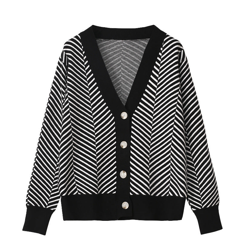 Mette Munk | Diamond-strikket cardigan med V-hals