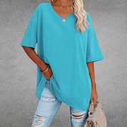 Sienna Moreau | Oversized V-hals T-shirt med afslappet elegance