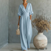 Renata Olivares | Wide-leg jumpsuit med V-hals til kvinder