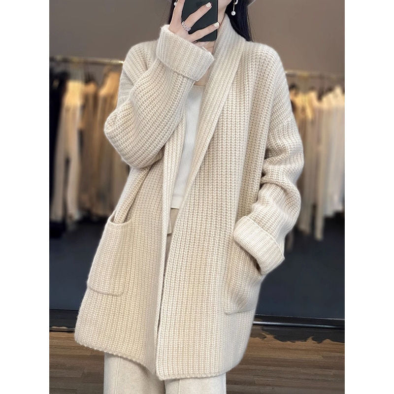 Karla Lindholm | Oversized cardigan i chunky strik til kvinder