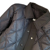 Ingrid Olsen | Schwarze gesteppte Jacke mit Rautenmuster
