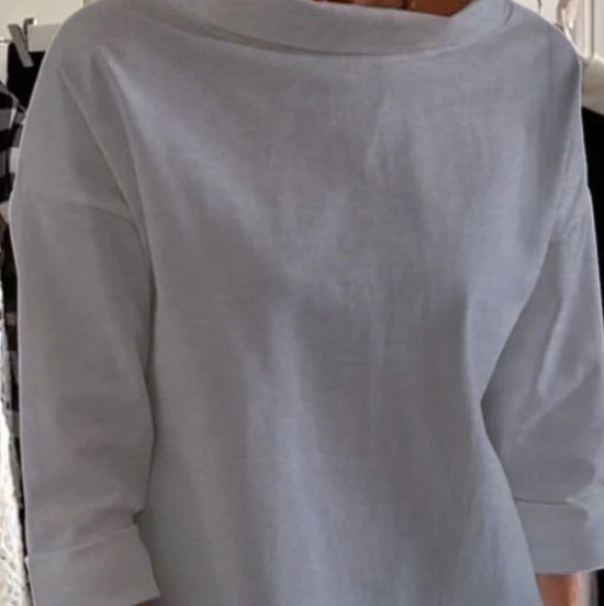 Sara Møller | High-neck sweater with long sleeves