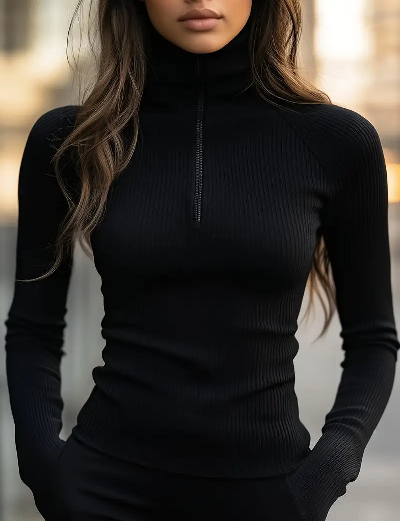 Amanda Fisker | Slim-Fit Turtleneck Bluse med Lynlås