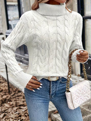 Lise Bonde | Pullover mit Zopfmuster und Rollkragen in Rot