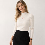 Ida Poulsen | Ribstrikket Bluse med Halv Rullekrave