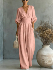 Renata Olivares | Wide-leg jumpsuit med V-hals til kvinder