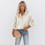 Aurore Pemberton | Elegant Skjortebluse med Knapper i Hvid