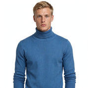 Nicolai Bergstrøm | Rollkragenpullover aus petrolblauem Strick