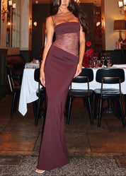 Isabella De Luca | Elegant maxikjole med blondedetaljer