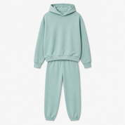 Amalie Ryberg | Mintfarbenes Sweatset mit Kapuzenpullover und Jogginghose